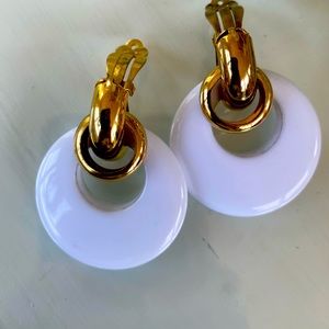 Vintage White and gold clip -